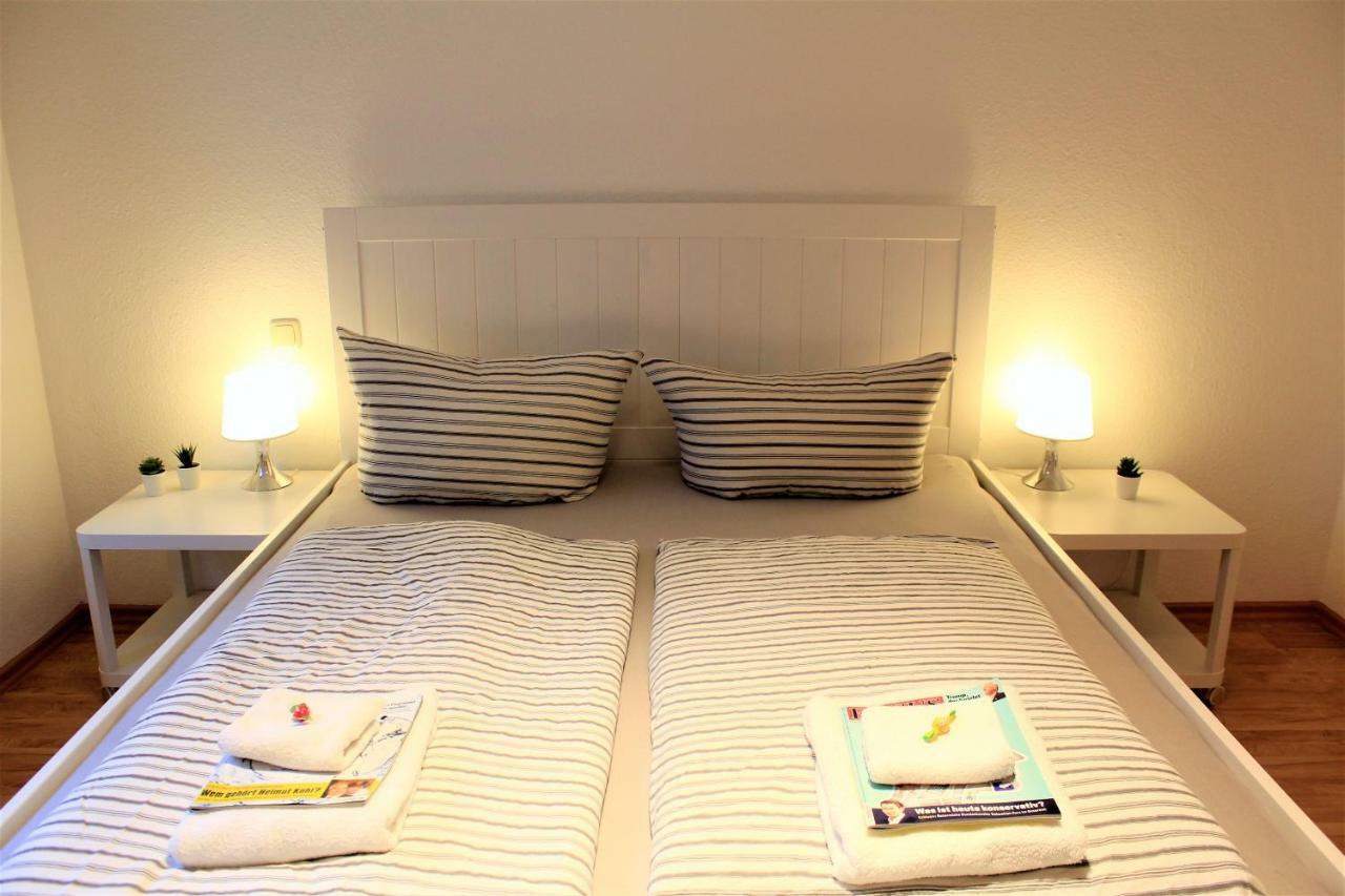 Modernes Apartment Im Herzen Von Wurzburg Bagian luar foto