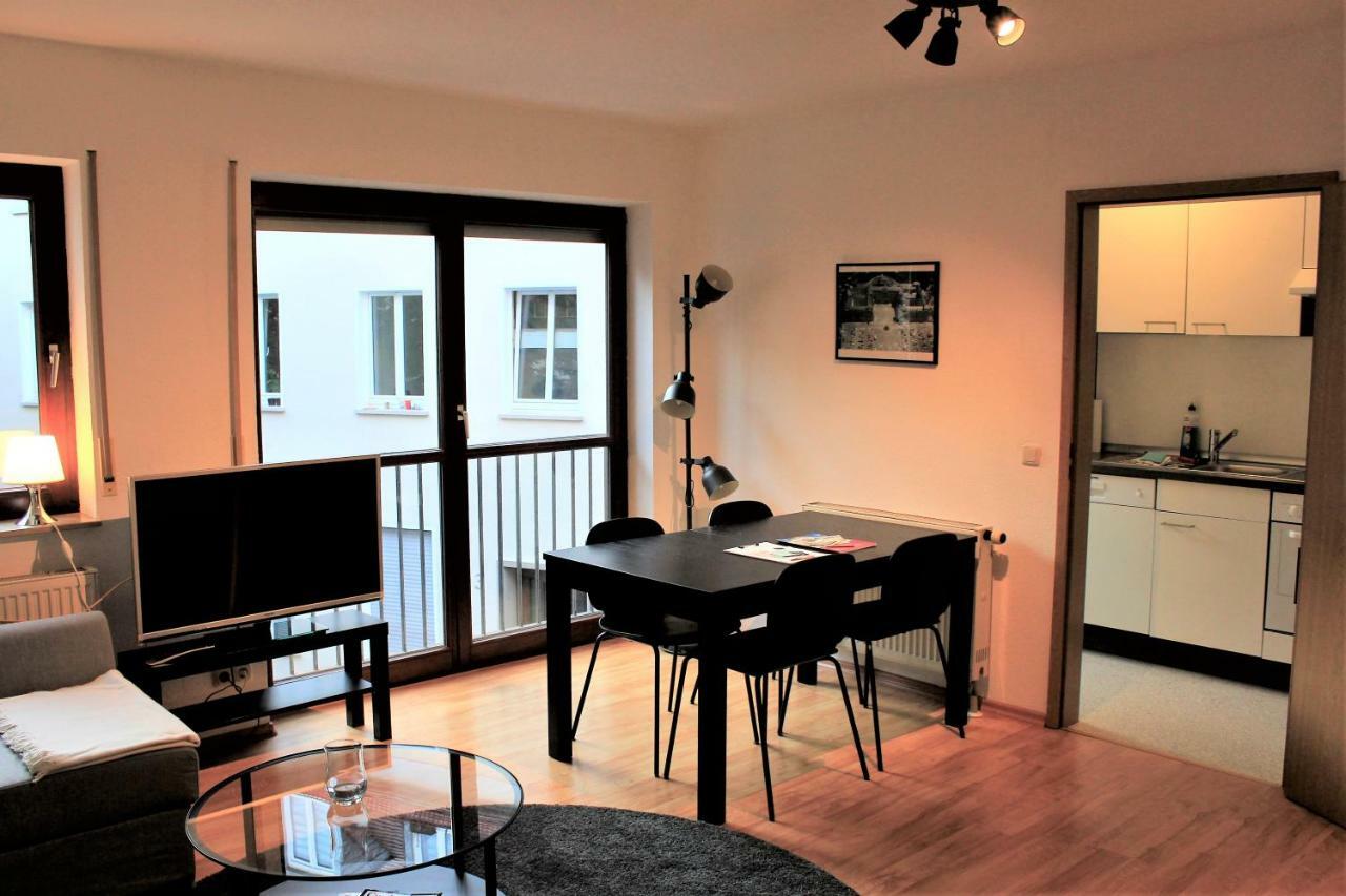 Modernes Apartment Im Herzen Von Wurzburg Bagian luar foto
